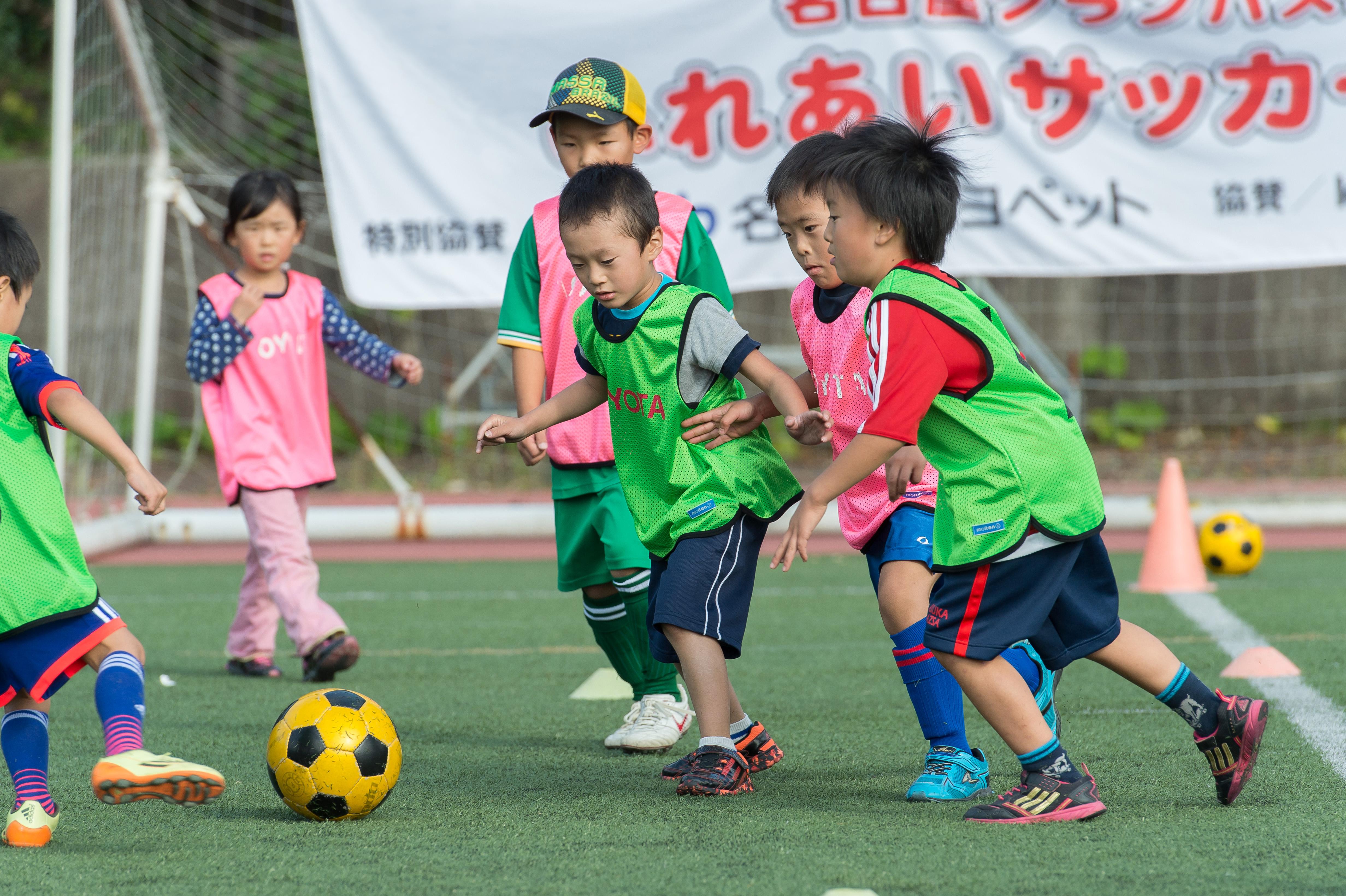 親子ふれあいサッカー教室1.jpg