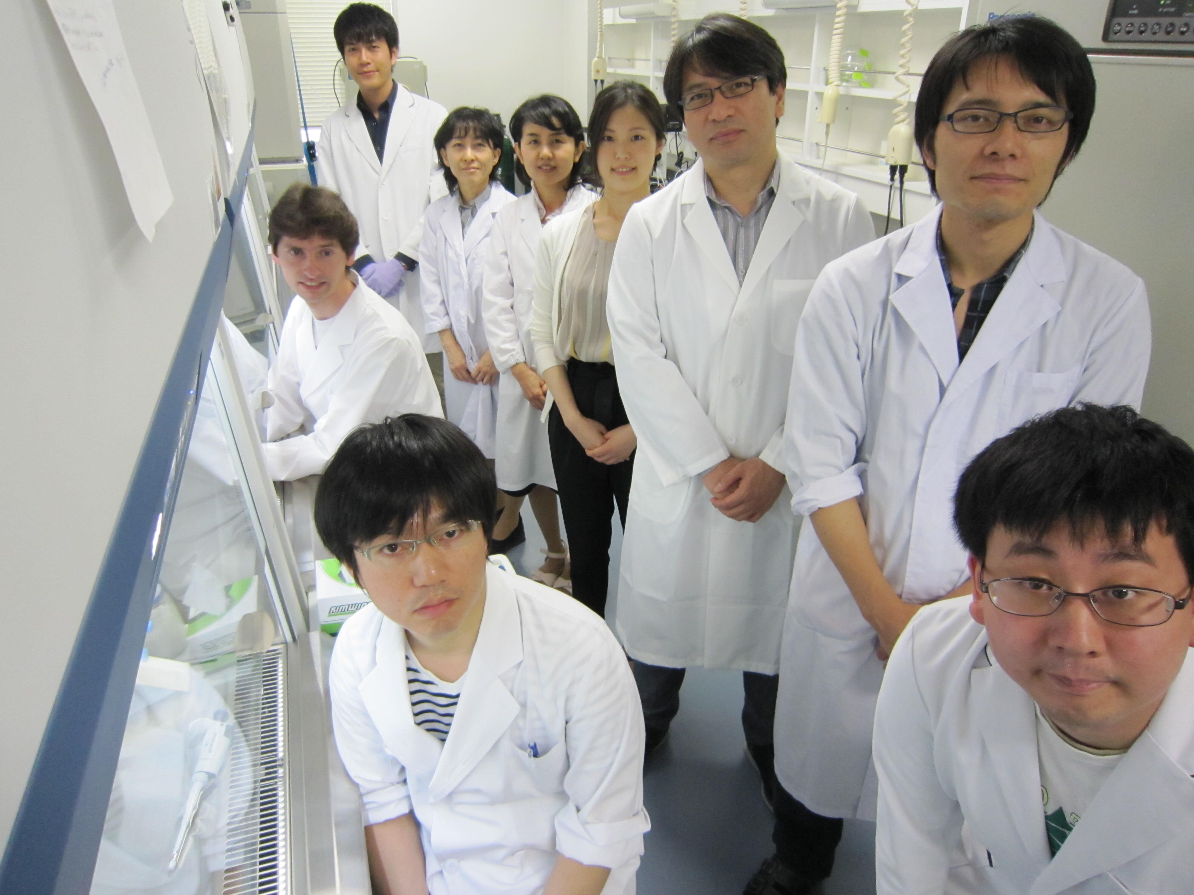 307_Dr.Nishikawa and colleagues.jpg